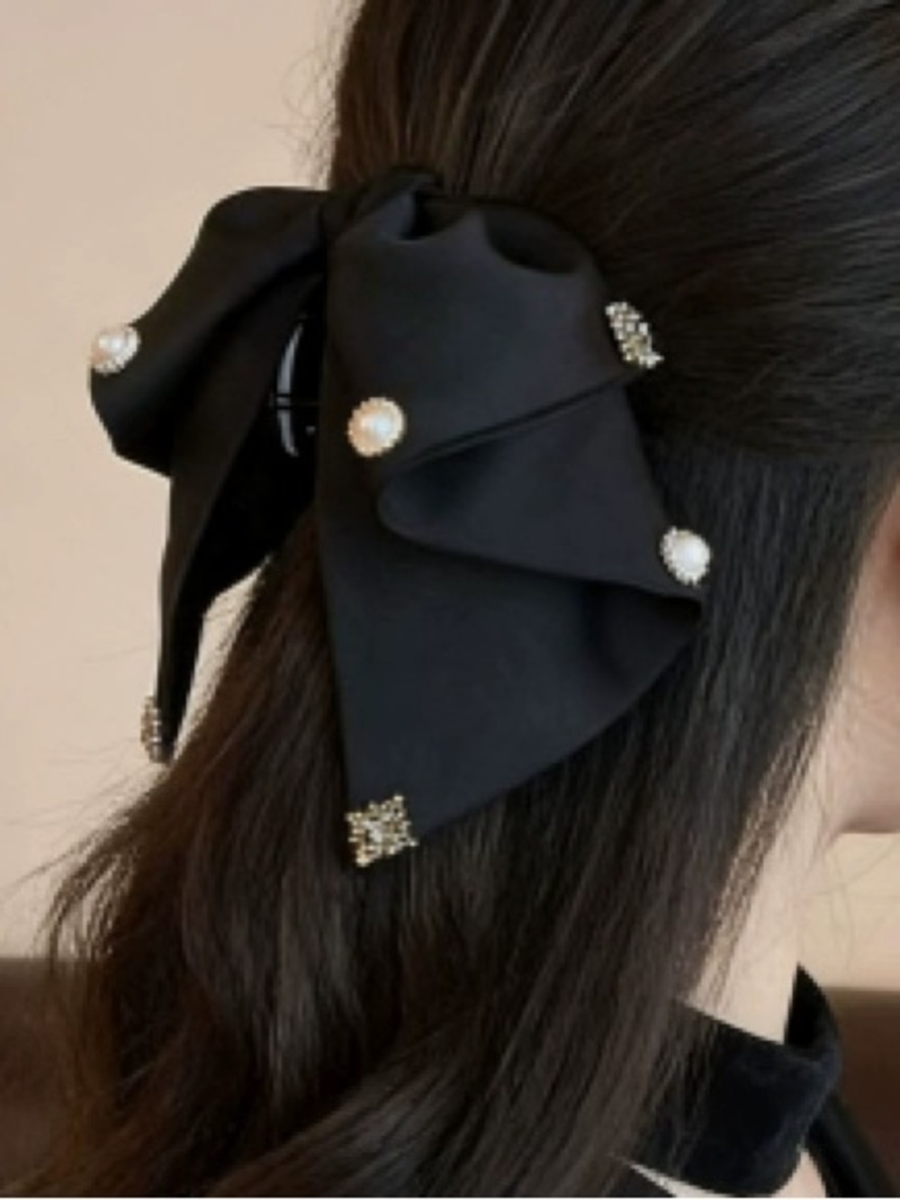 Black Pearl-Accent Bow Hair Clip for Women